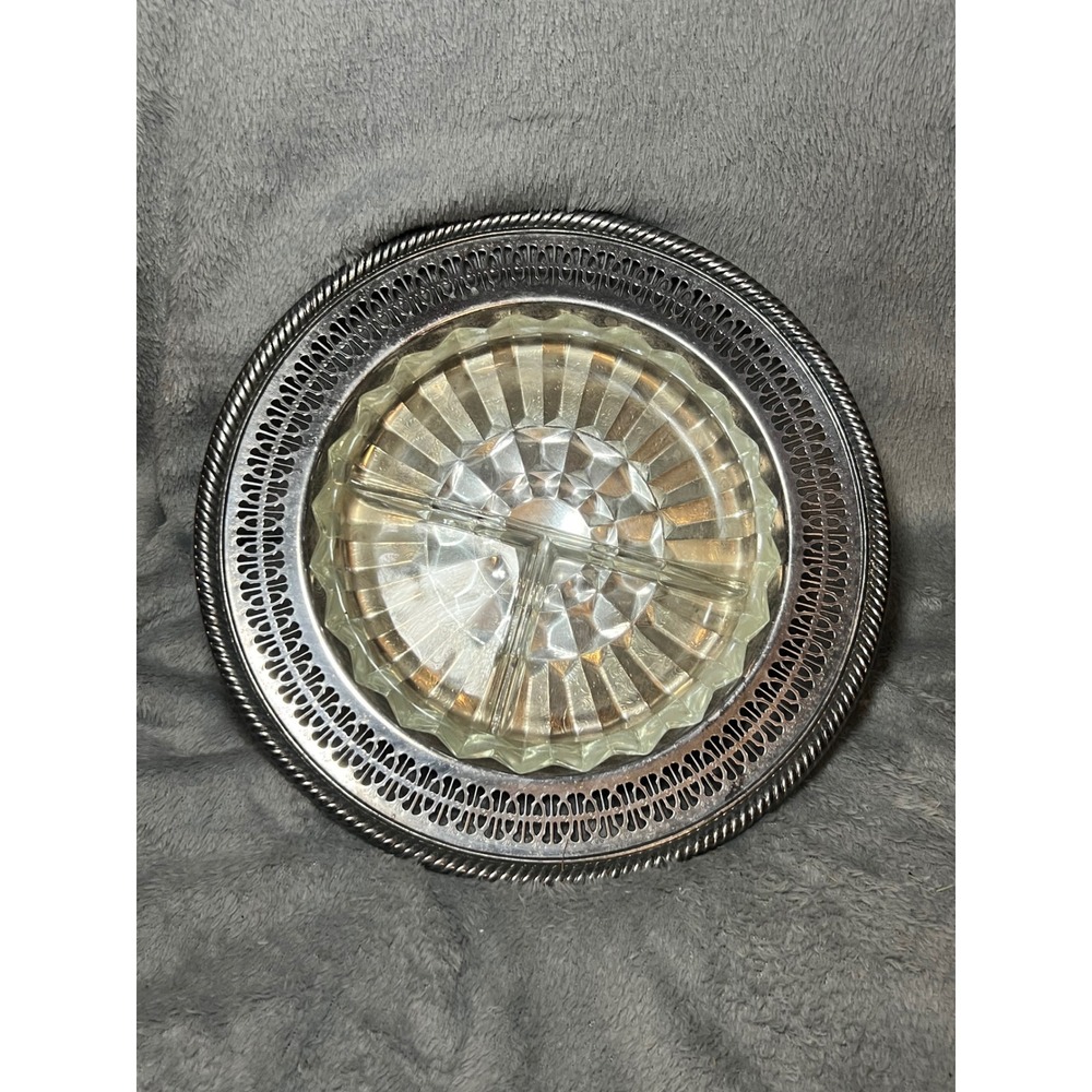 Wm Rogers Silverplate Tray Divided Glass Relish Dish 11‎ Inch Vintage USA